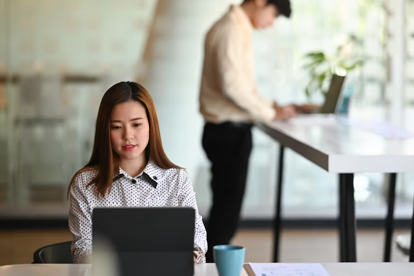 Dịch vụ, thủ tục thay đổi người đại diện pháp luật...